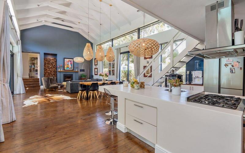 5 Bedroom Property for Sale in Hout Bay Western Cape